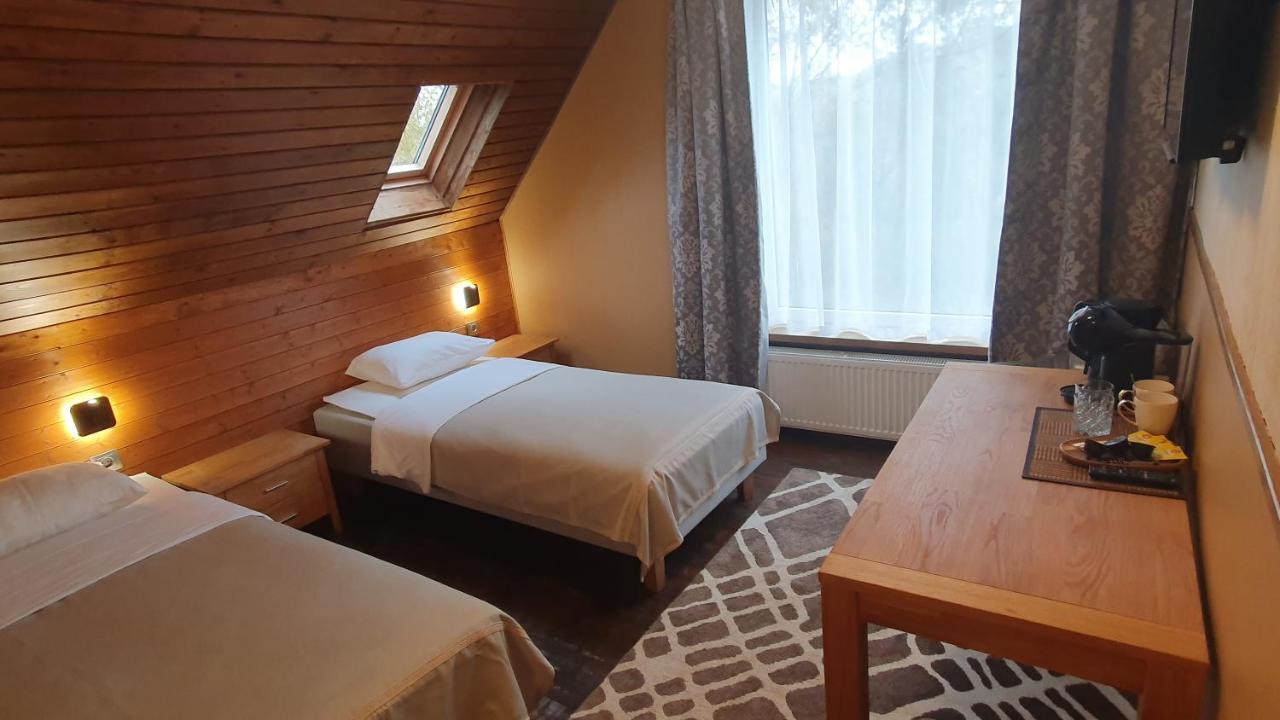 Kuetioru Puhkekeskus Hotel Koloreino Екстериор снимка